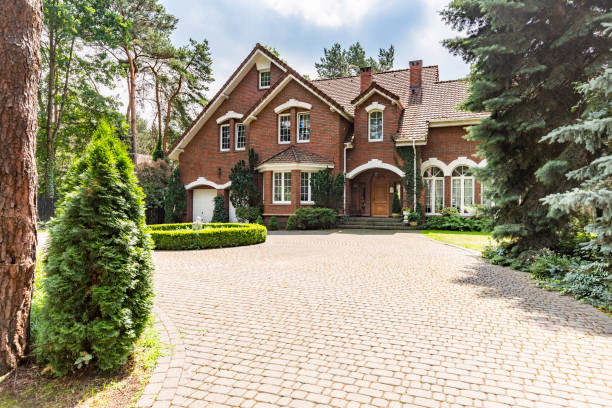 Best Residential Driveway Paver Services  in Hwatha, IA